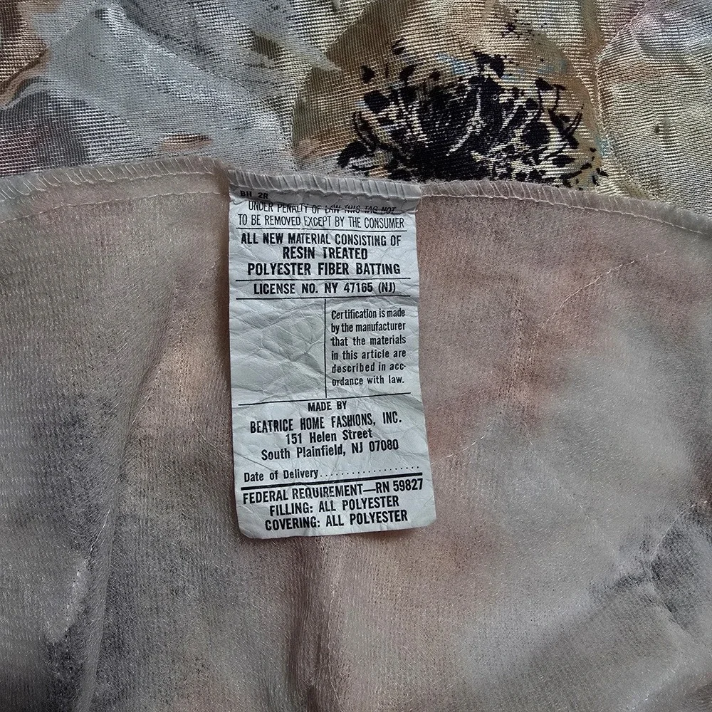 Vtg Twin Satin‎ Bedspread Peach Floral Ruffle Lace Beatrice 'Hollywood Regency'